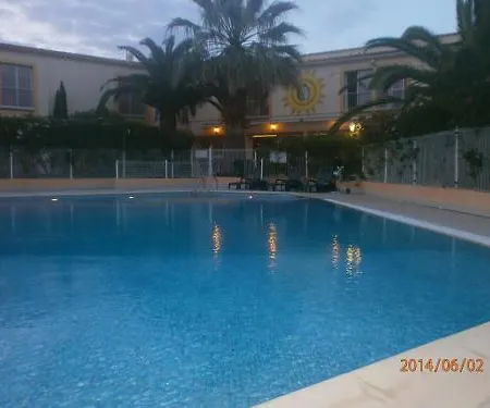 Brit Confort Helios Hotel