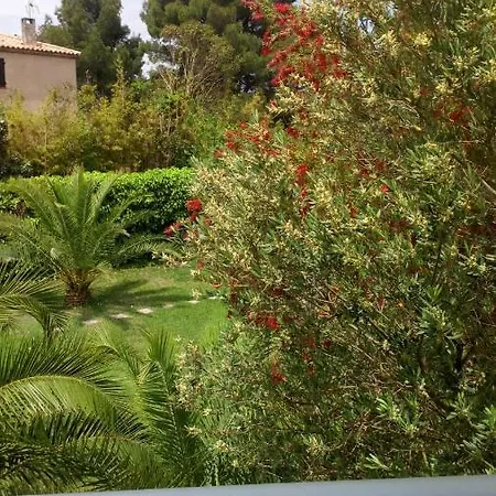 Brit Confort Helios Szálloda